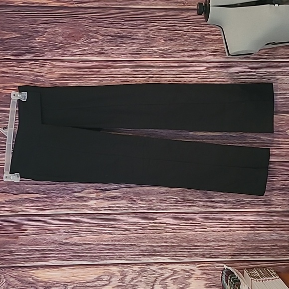 Sophisticated Black Women's Straight Leg Pants - Picture 1 of 3